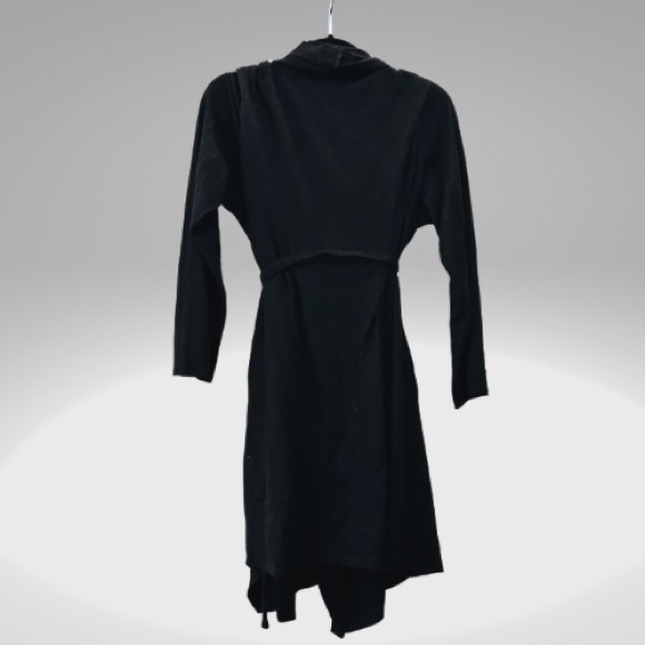 Workrobe - Picture 4 of 6